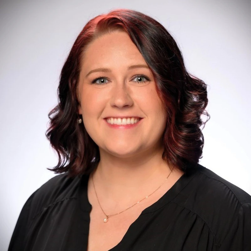 carmen schuck headshot